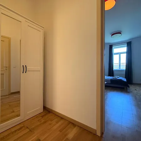 Peaceful 1bedroom Flat At Local Side Of The Center *